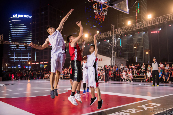 同样令人热 同样令人热